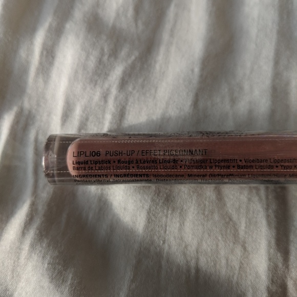 NYX Lingerie Liquid Lipstick - Picture 2 of 3
